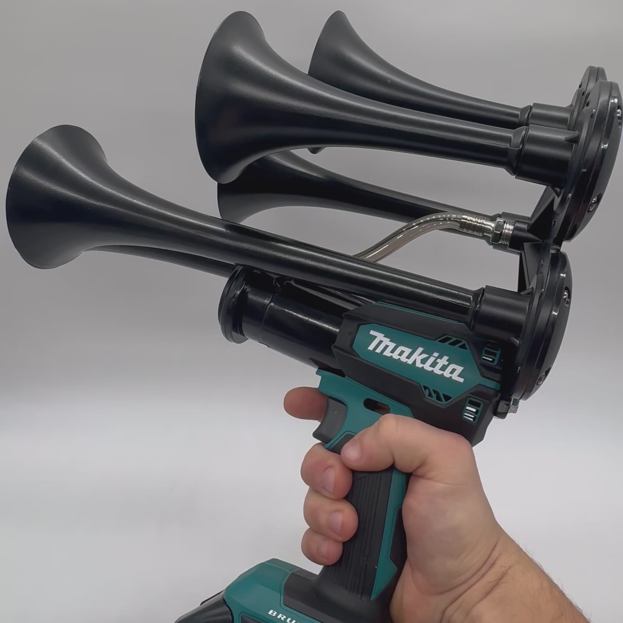 Cargar vídeo: Bocina de tren de impacto quíntuple Makita